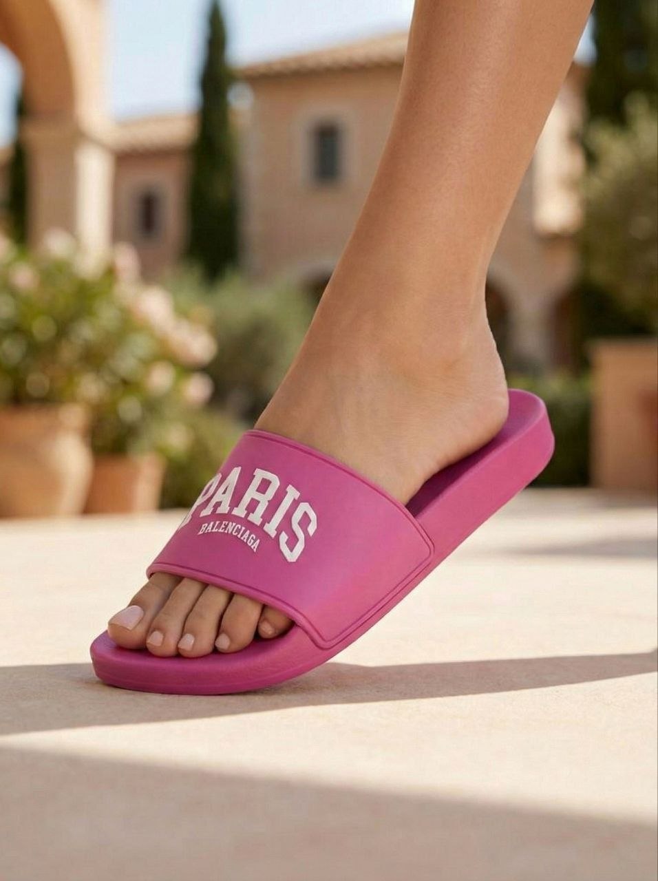 Женские сланцы BALENCIAGA Pool Slides Cities Paris