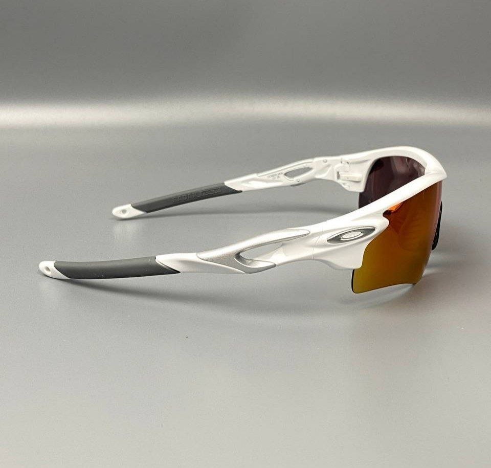 Очки унисекс Oakley RadarLock Path (A) 'Polished White PRIZM Field'