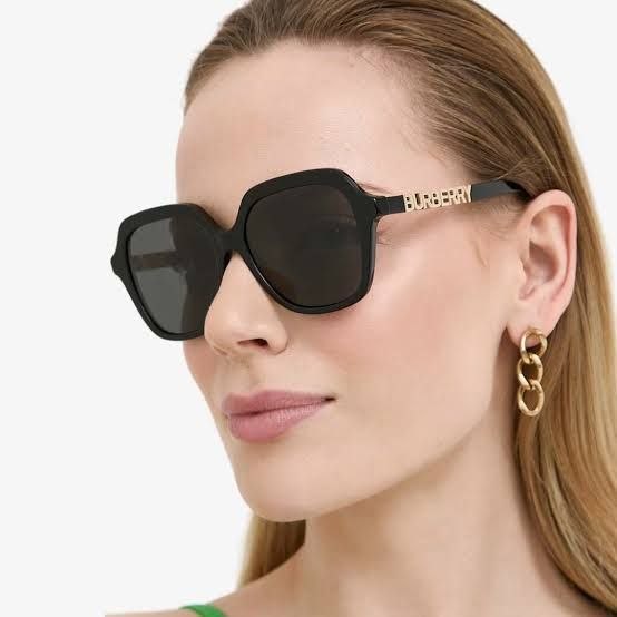Женские очки BURBERRY ENGLAND JONI Sunglasses