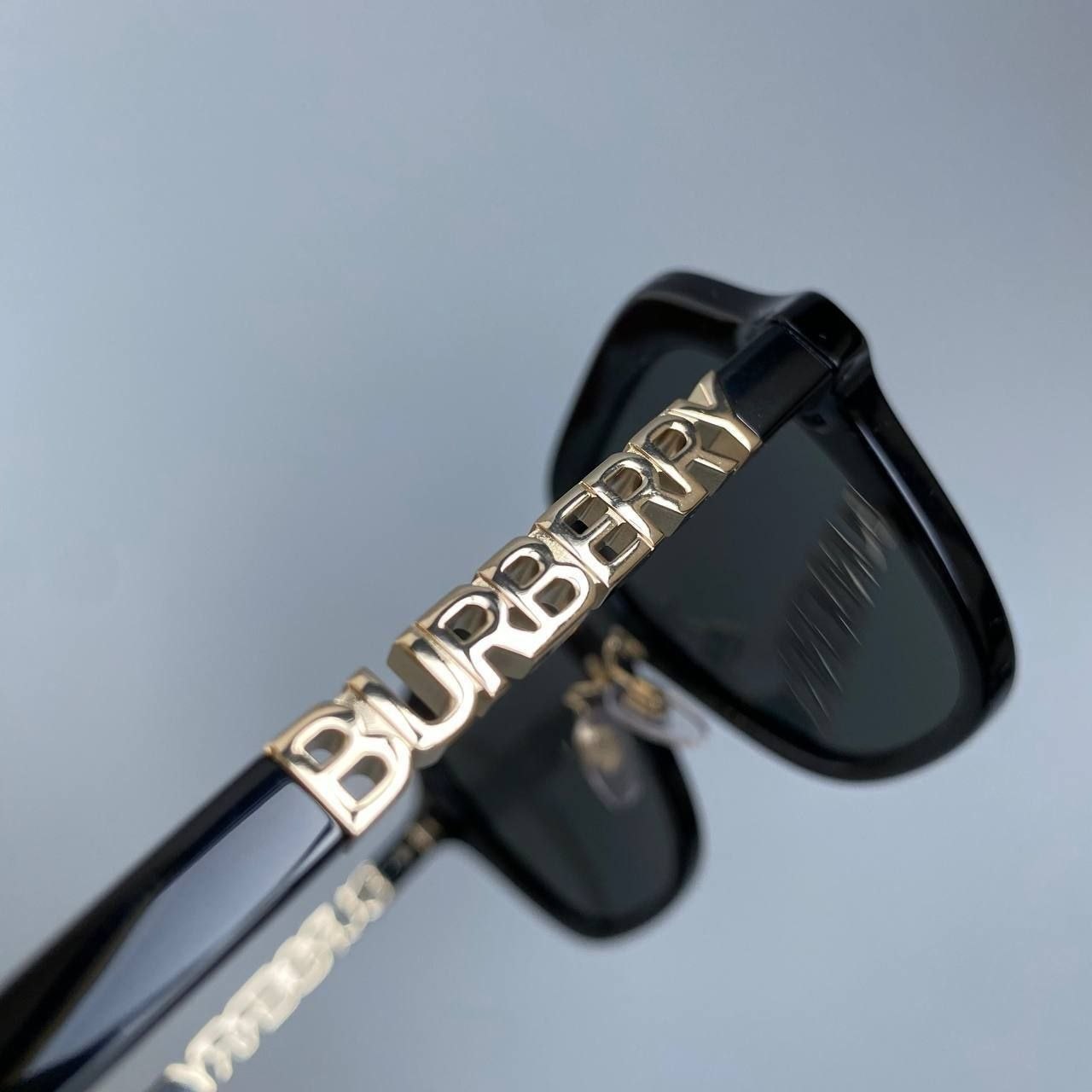 Женские очки BURBERRY ENGLAND JONI Sunglasses