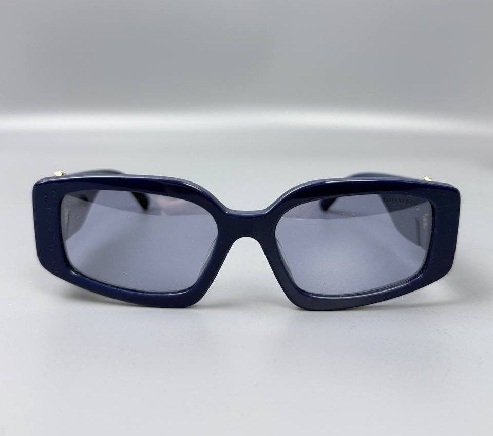 Женские очки Tiffany & Co Rectangle Sunglasses