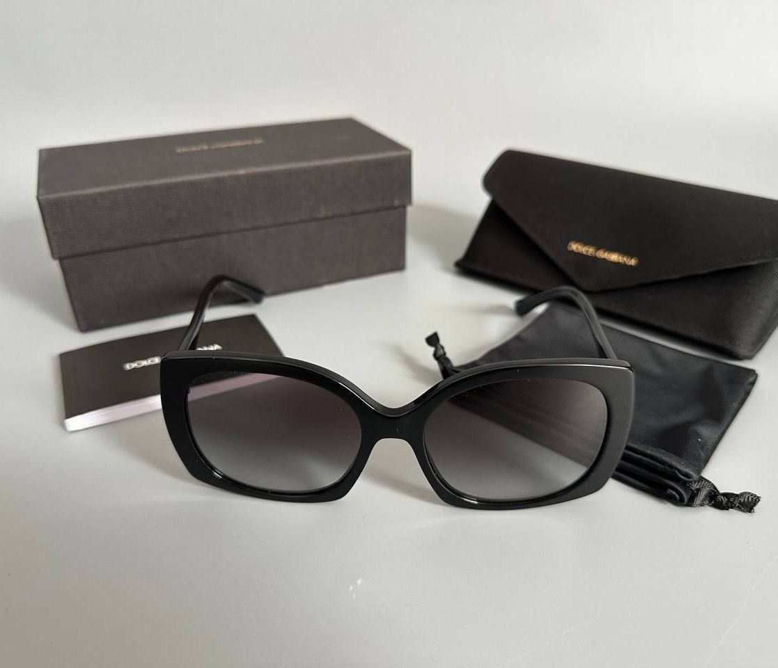 Женские очки Dolce & Gabbana Oversized Square Sunglasses