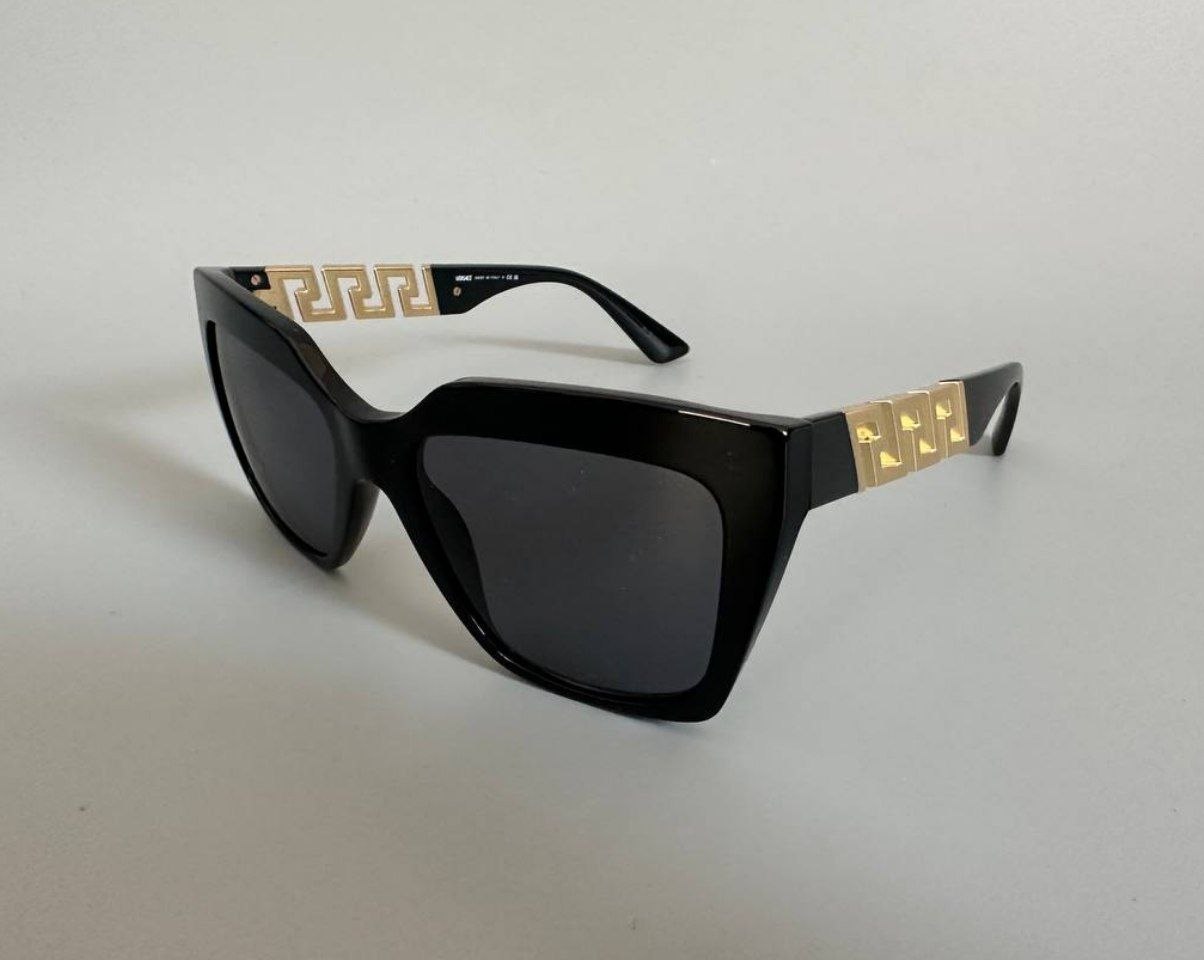 Женские очки Versace Greca Square Sunglasses
