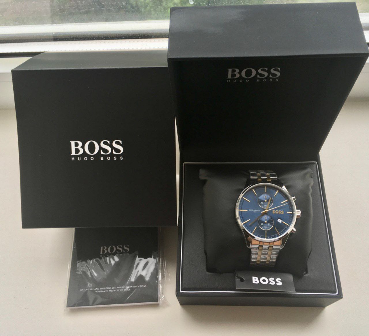 Часы Hugo Boss Associate Navy Chronograph