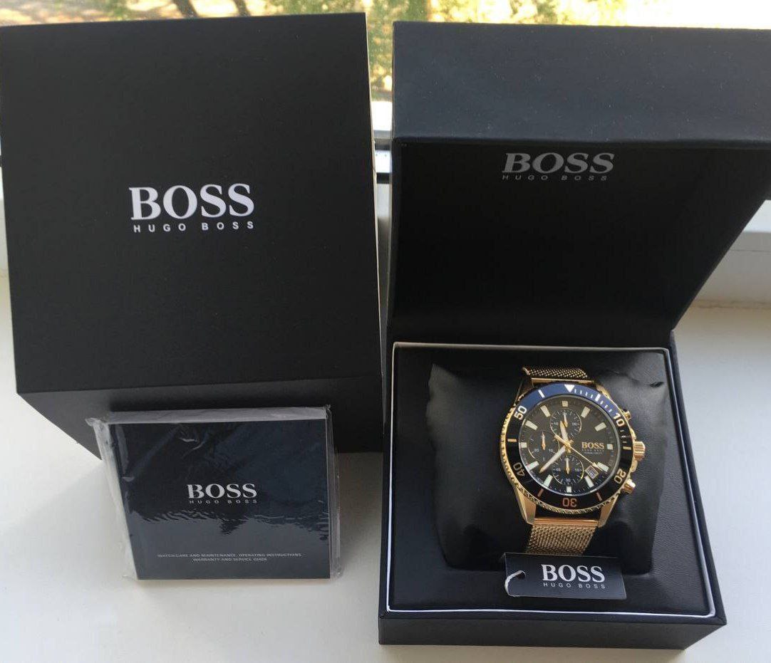 Часы Hugo Boss Admiral Gold Dial Chronograph