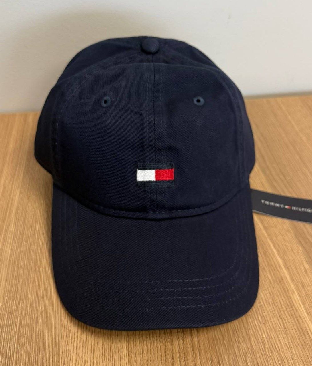 Бейсболка кепка Tommy Hilfiger Men's Embroidered Ardin Cap