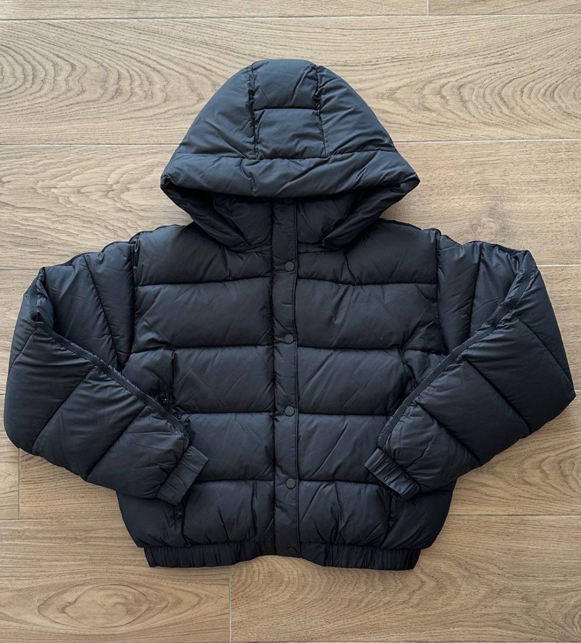 Женский пуховик куртка Alo Yoga Aspen Love Puffer Jacket