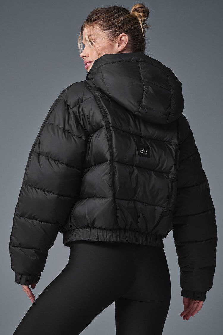 Женский пуховик куртка Alo Yoga Aspen Love Puffer Jacket