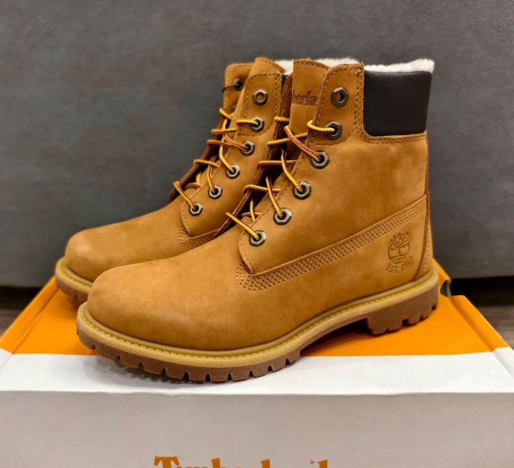 Женские ботинки Timberland 6 Inch Premium Fleece Waterproof Boot