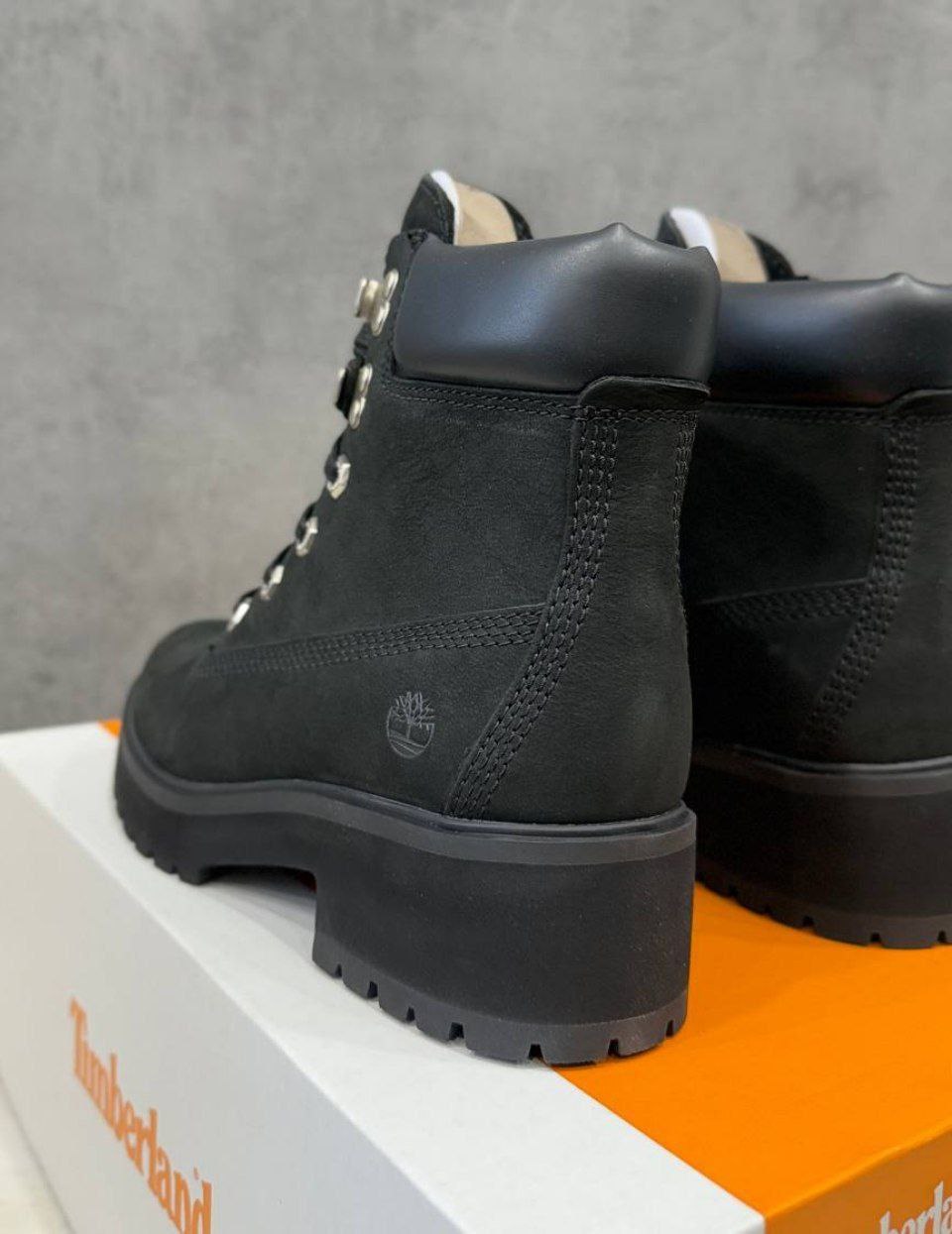 Женские ботинки Timberland Carnaby Cool Mid Boot