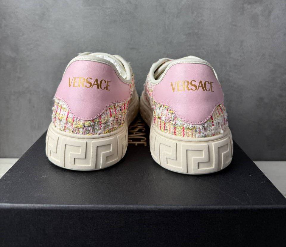 Женские кеды кроссовки VERSACE Lurex Tweed Greca Sneakers ‘Light Pink’