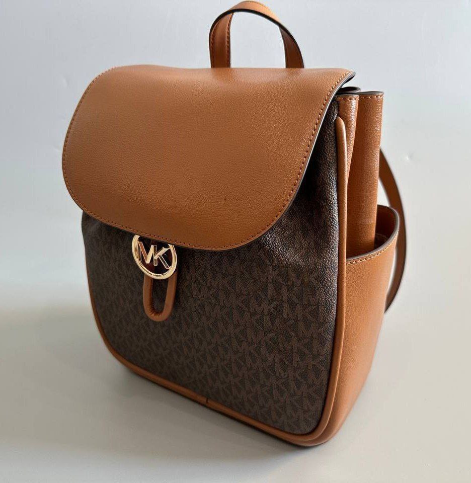 Женский рюкзак Michael Kors Cheryl Medium Backpack