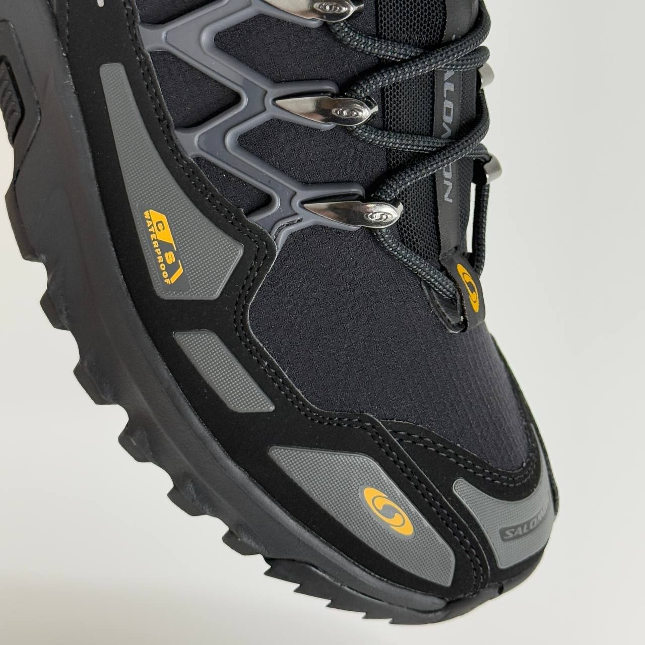 Кроссовки Salomon ACS+ OG CSWP 'Black Golden Yellow'