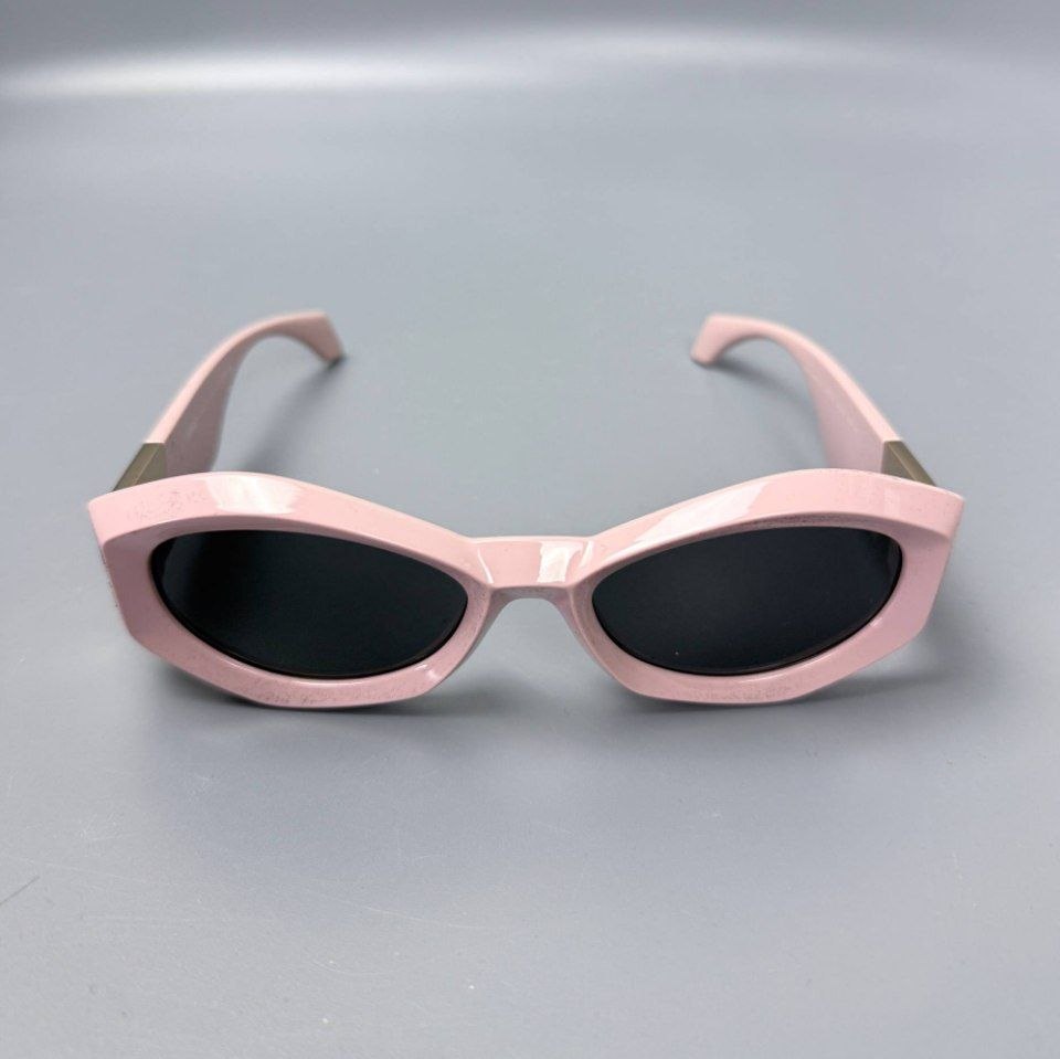 Женские очки Versace Medusa Icon Sunglasses