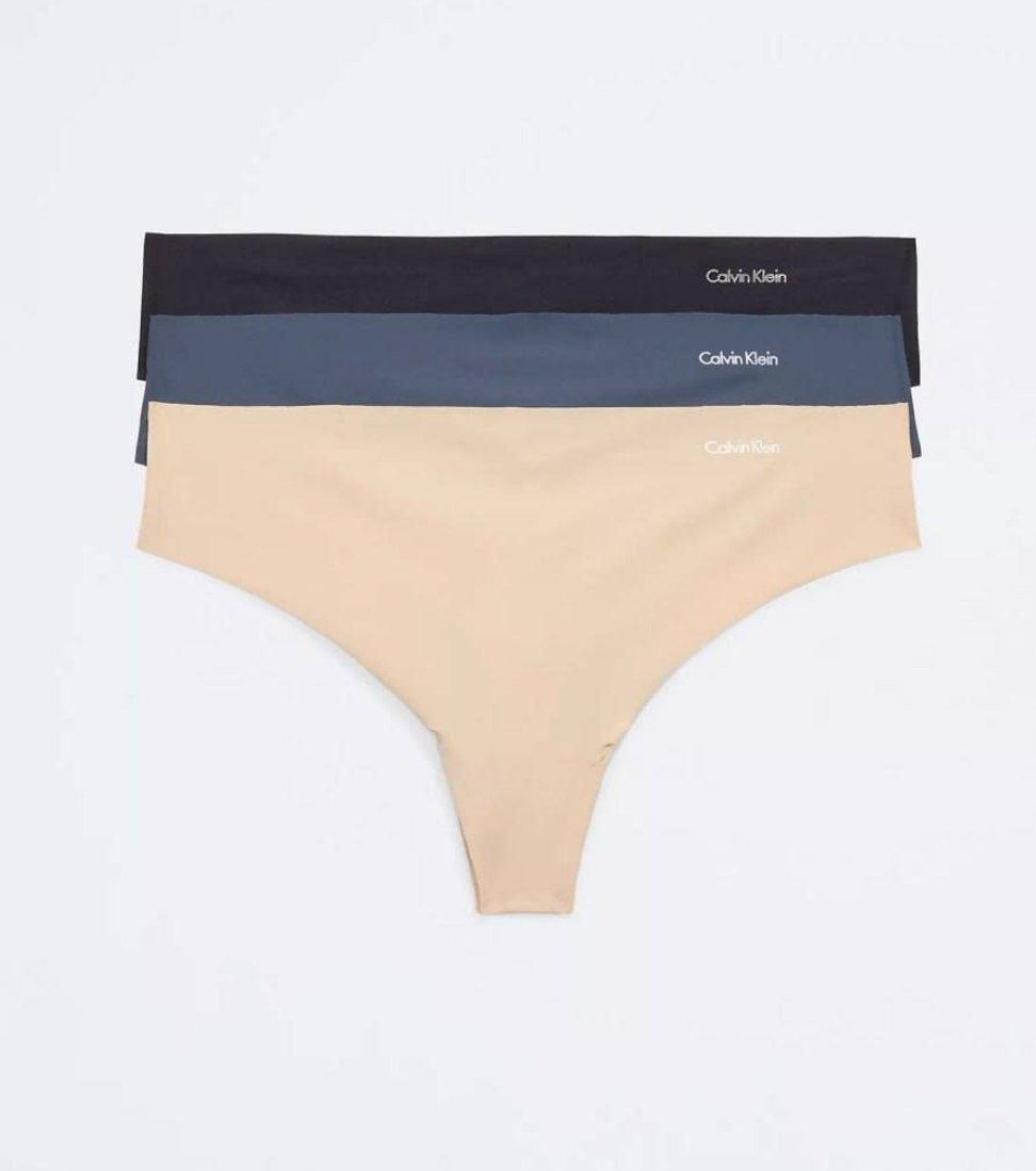Набор трусиков Calvin Klein Invisibles 3 Pack Thong