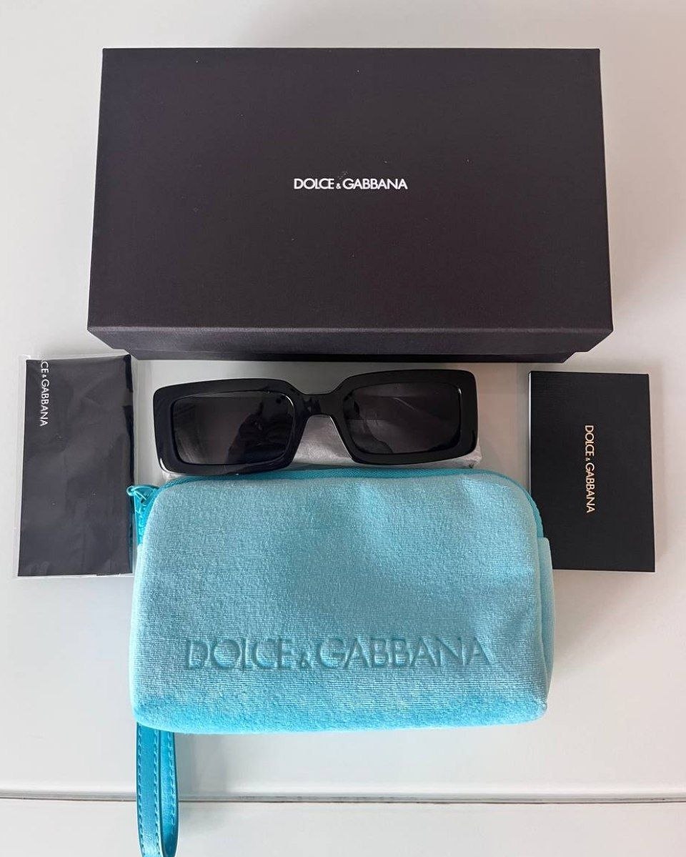 Женские очки DOLCE & GABBANA DG Elastic Rectangle Sunglasses