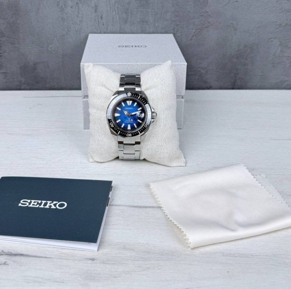 Часы Seiko Prospex Save the Ocean 'Manta Ray' King Samurai