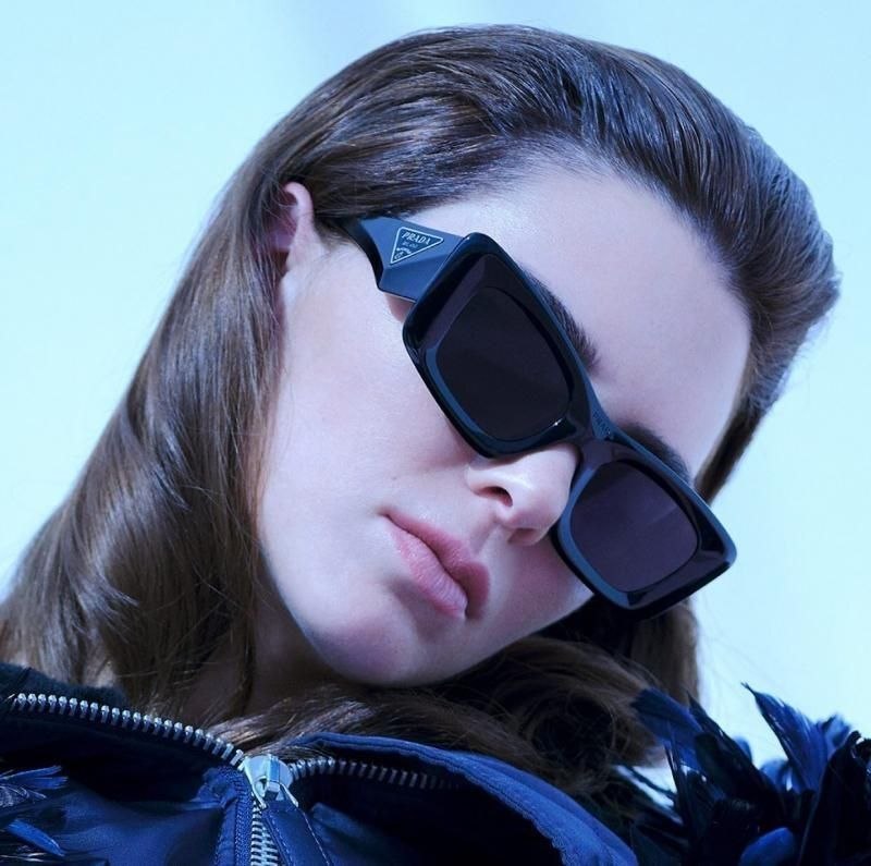 Женские очки PRADA Tortoise Cat Eye Sunglasses