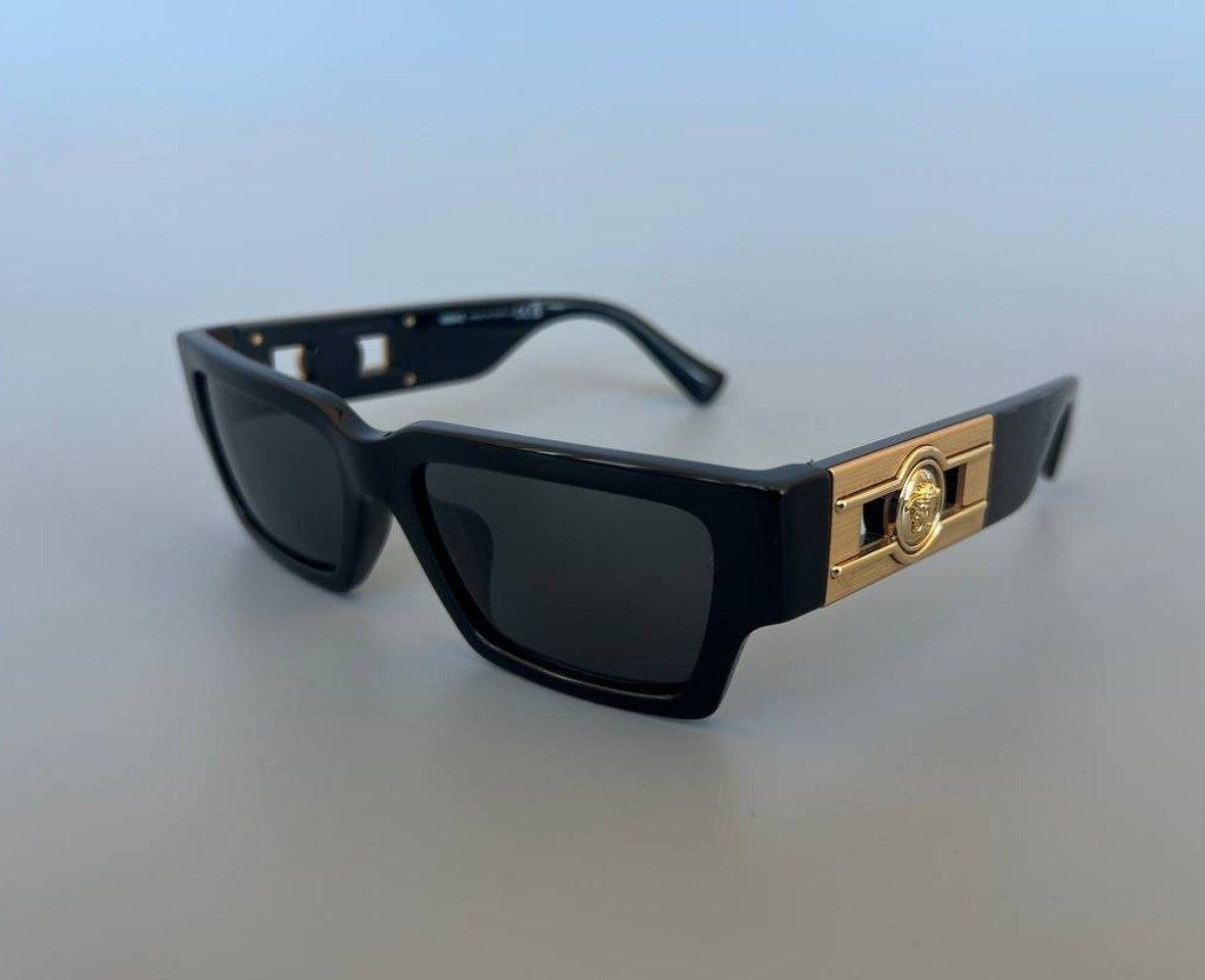 Очки унисекс VERSACE Medusa Black Sunglasses