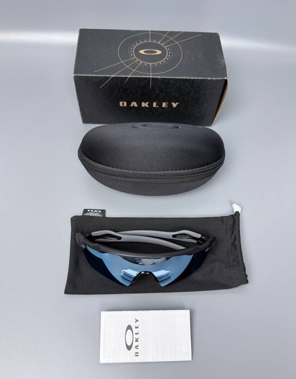Очки Oakley Radar EV Path Matte Black Sunglasses 'Prizm Deep Water Polarized'
