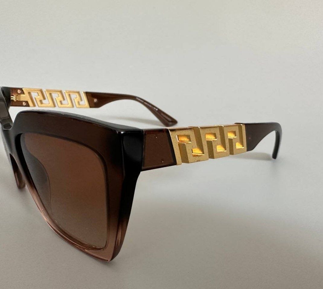 Женские очки Versace Greca Square Sunglasses 'Brown Transparent'