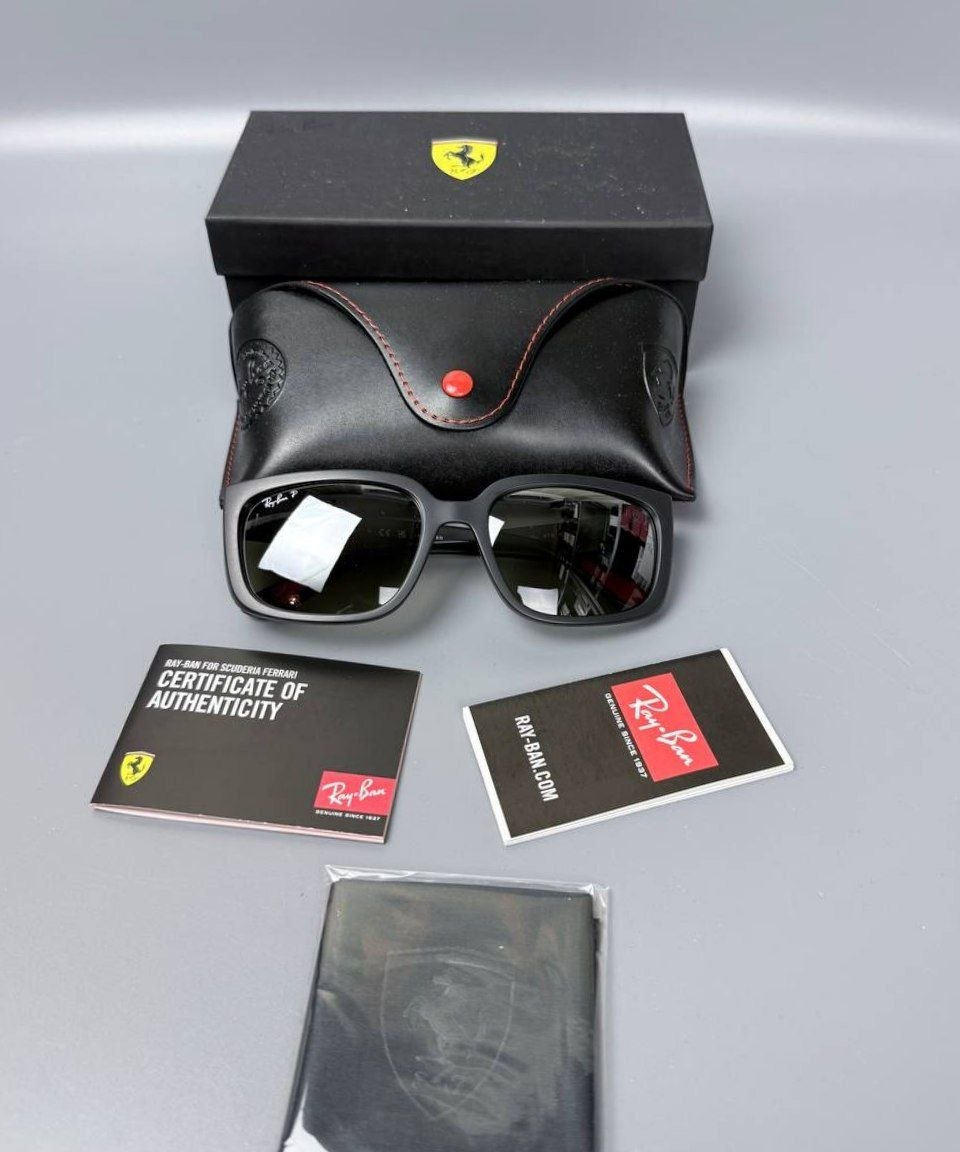 Мужские очки Ray-Ban Scuderia Ferrari Collection Square Sunglasses