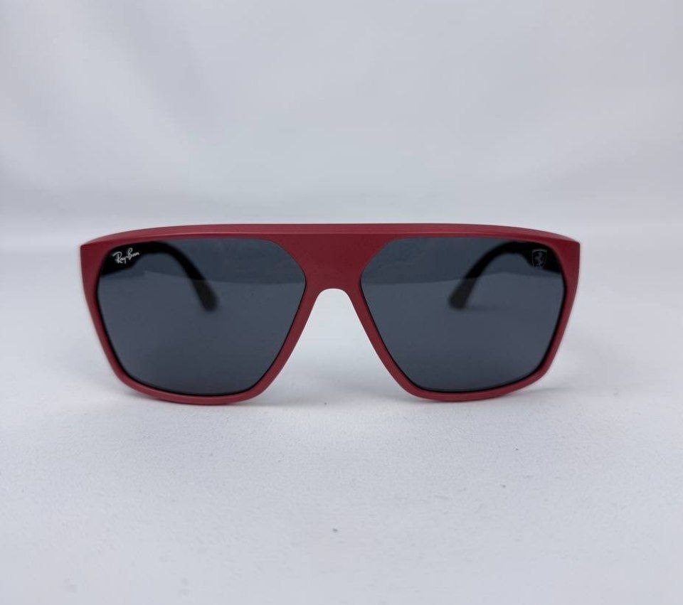 Очки Ray-Ban x Scuderia Ferrari Collection Sunglasses