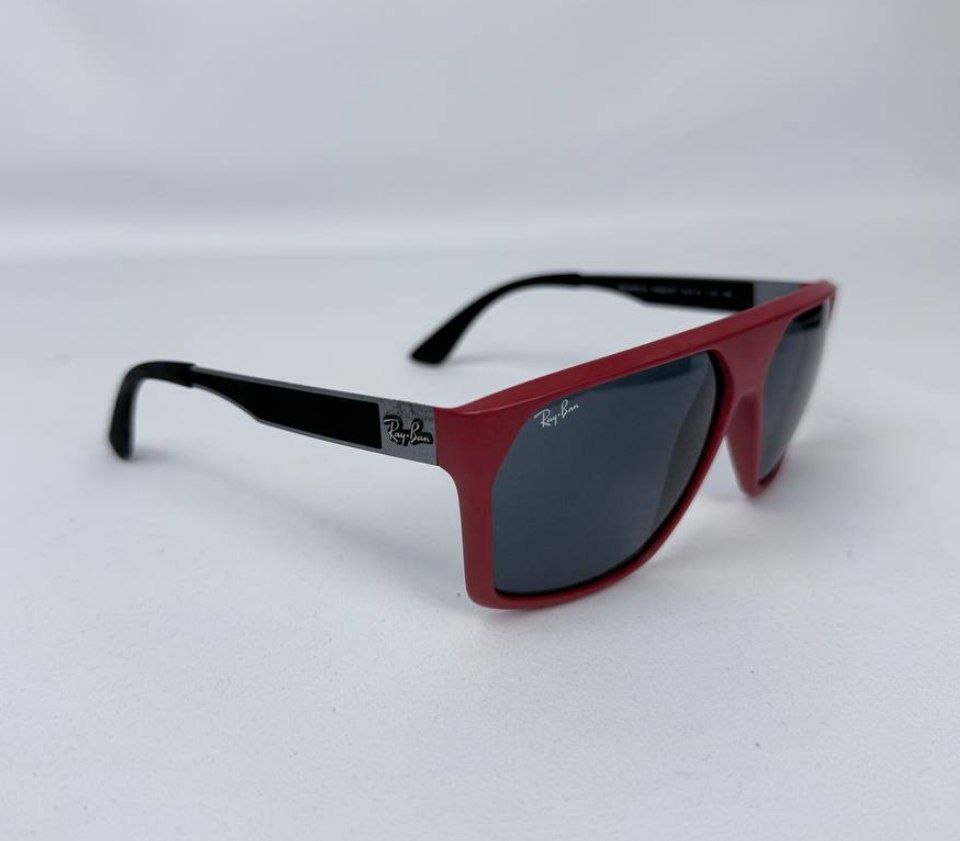 Очки Ray-Ban x Scuderia Ferrari Collection Sunglasses