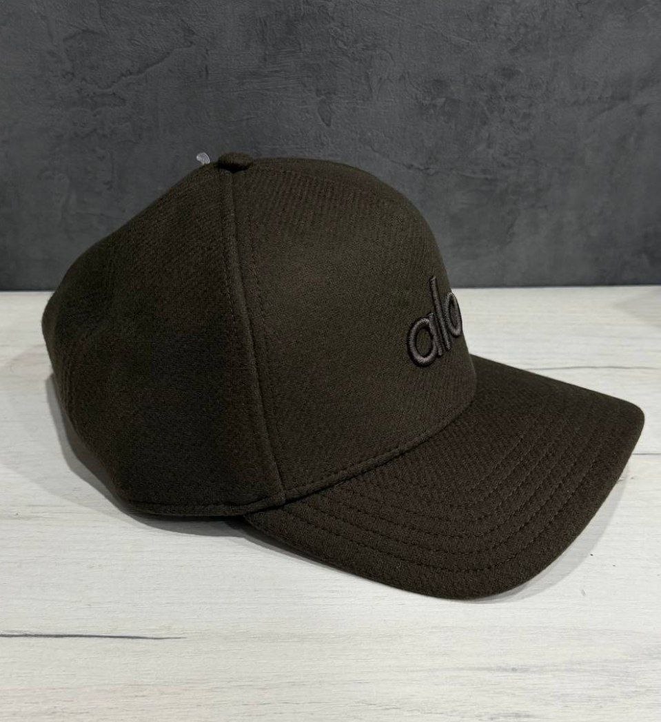 Бейсболка кепка Alo Yoga Wool Blend District Trucker Hat 'Espresso'
