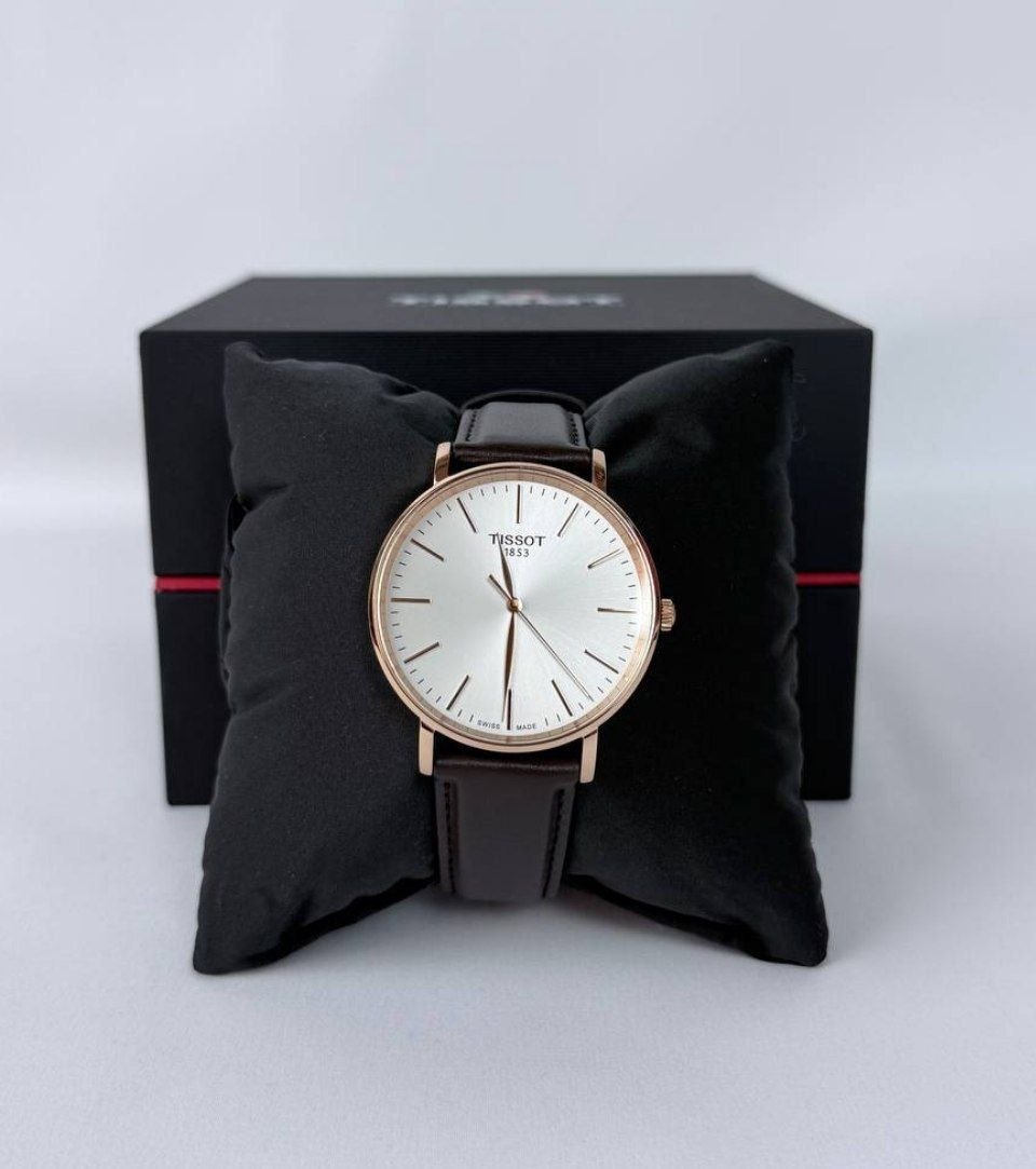 Часы Tissot T-Classic Everytime Gent Watch