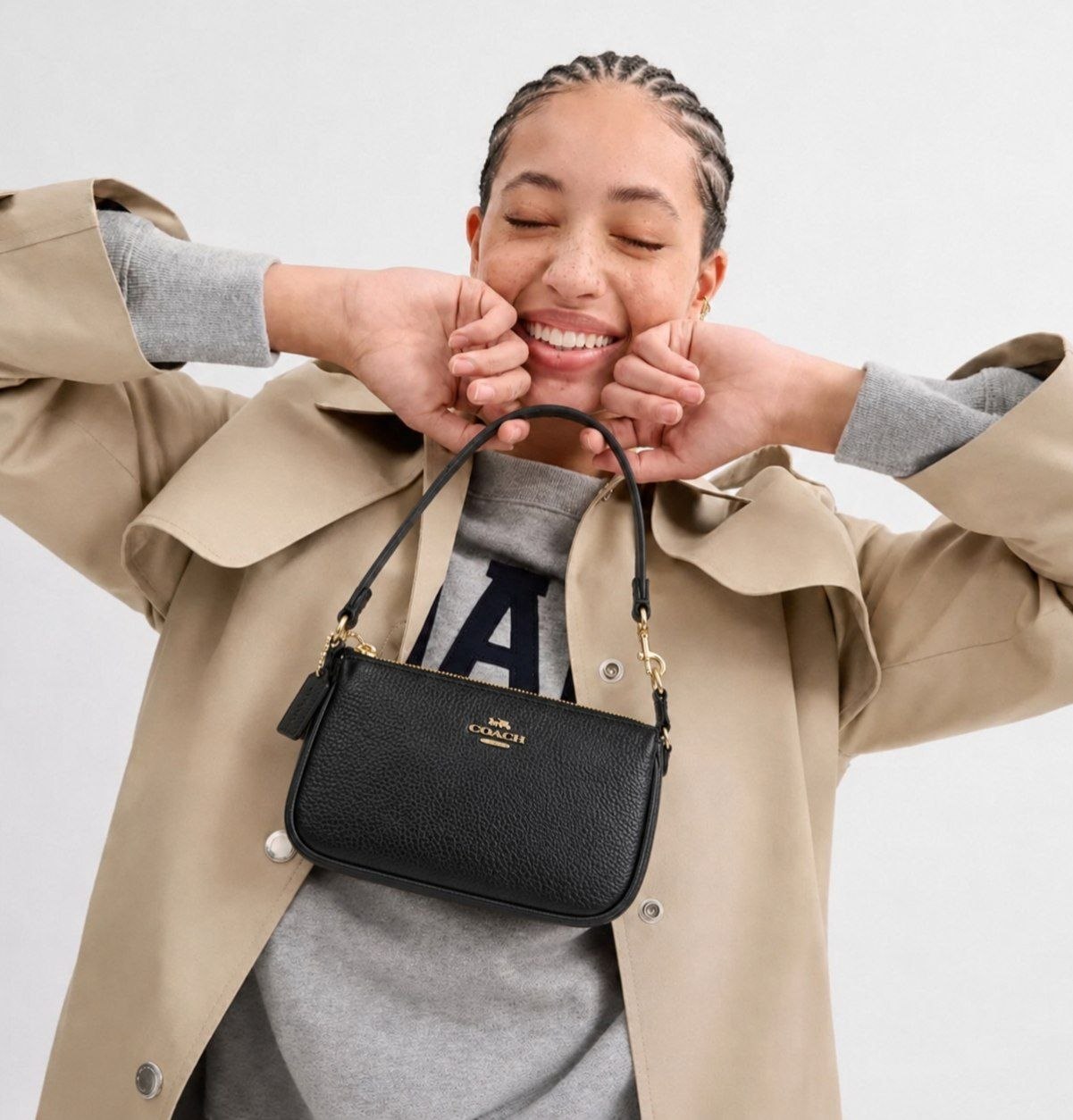 Женский клатч Coach Nolita 19