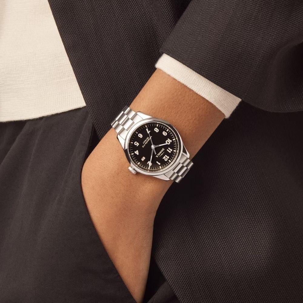 Часы унисекс Shinola Vinton 38mm Black Dial