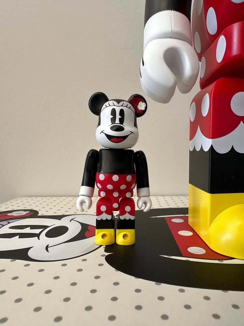 Набор фигурок Medicom BE@RBRICK Minnie Mouse Walt Disney 100% & 400%