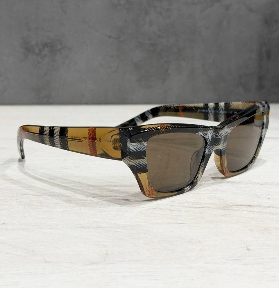 Женские очки BURBERRY ENGLAND Cat Eye Sunglasses 'Check Sand'