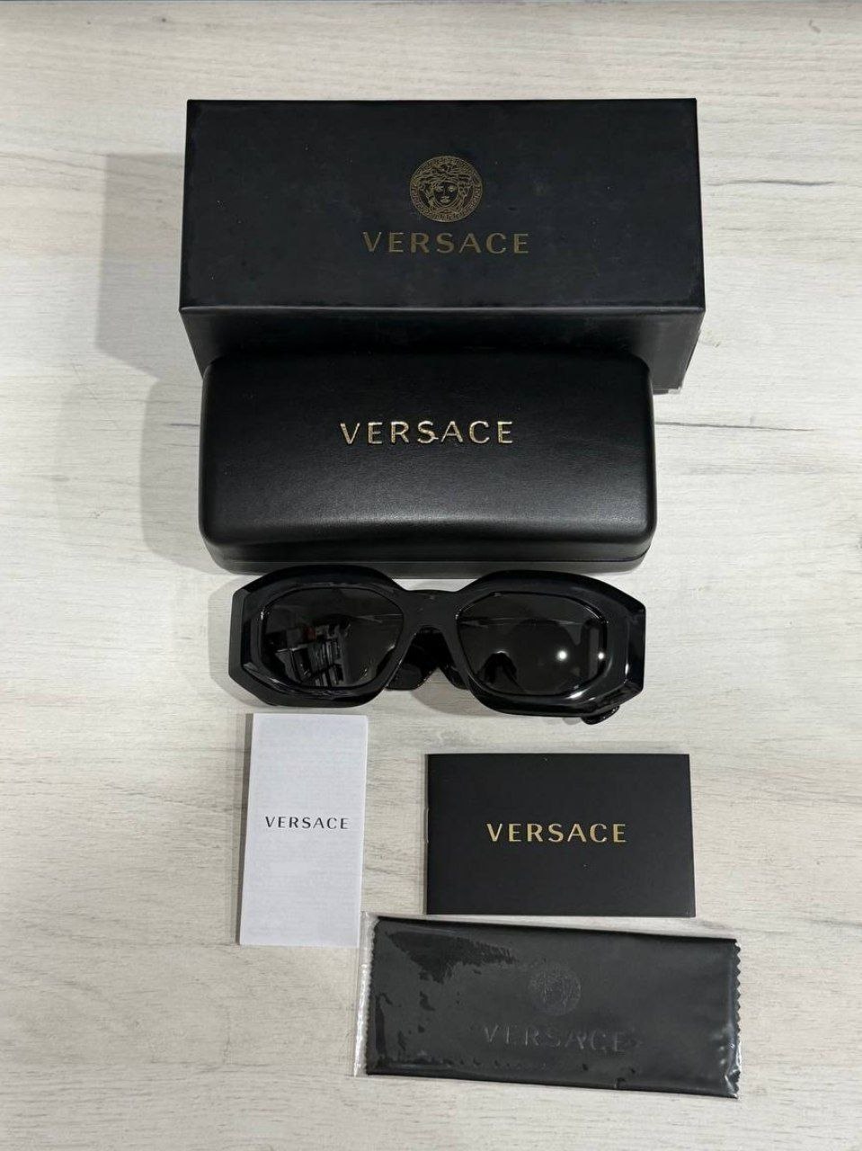 Очки унисекс VERSACE Medusa Sunglasses