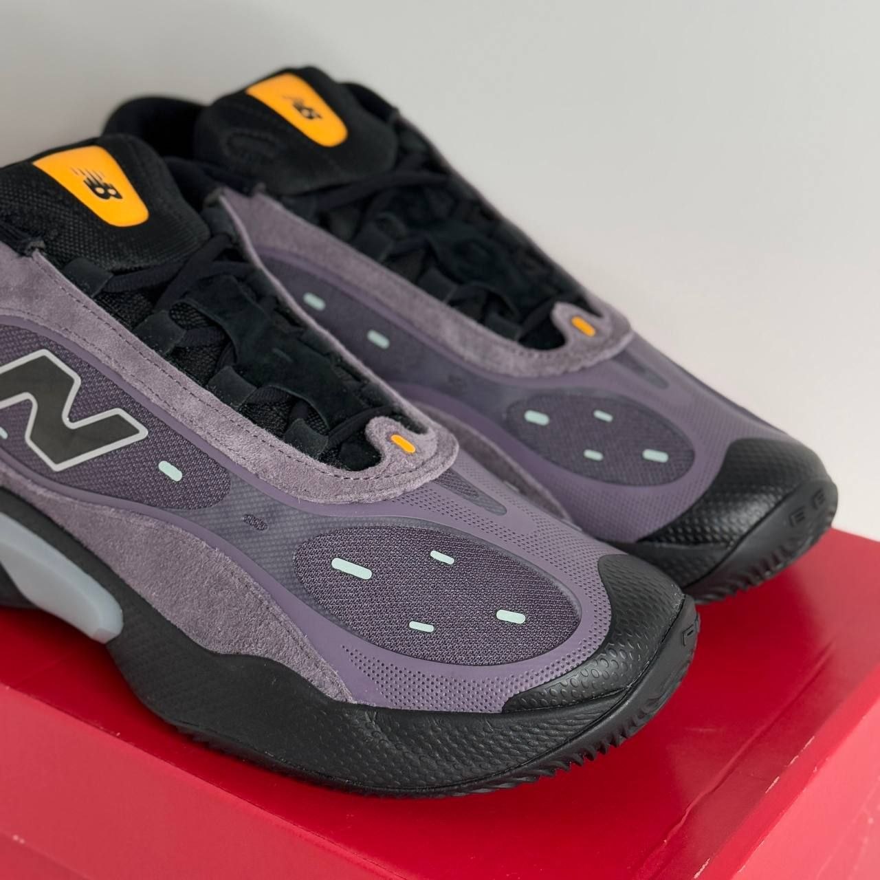 Баскетбольные кроссовки New Balance Fresh Foam BB V3 'Dark Ice Wine Black'