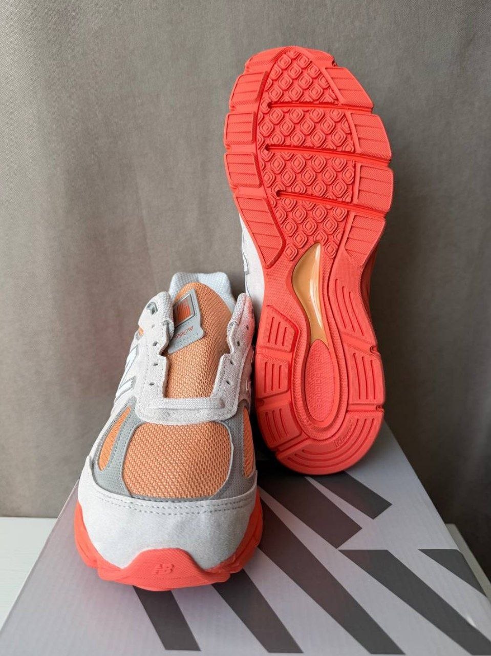 Кроссовки New Balance 990v4 'Moonbeam Tangerine Heat'