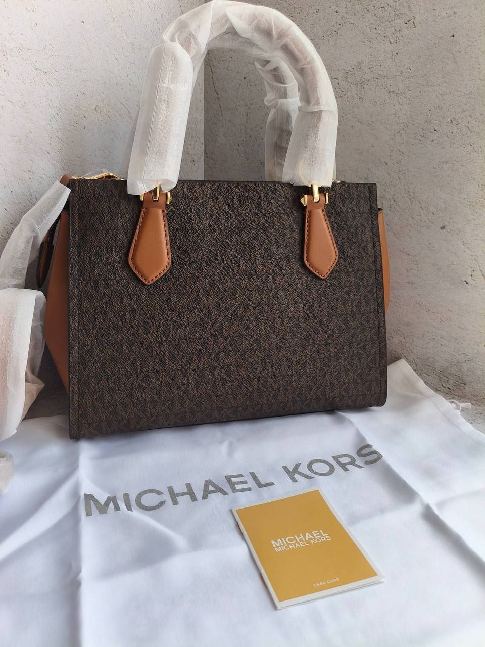 Сумка Michael Kors Marilyn Medium Satchel Bag