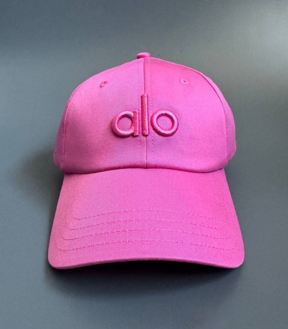 Кепка бейсболка унисекс Alo Yoga Off Duty Cap 'Paradise Pink'