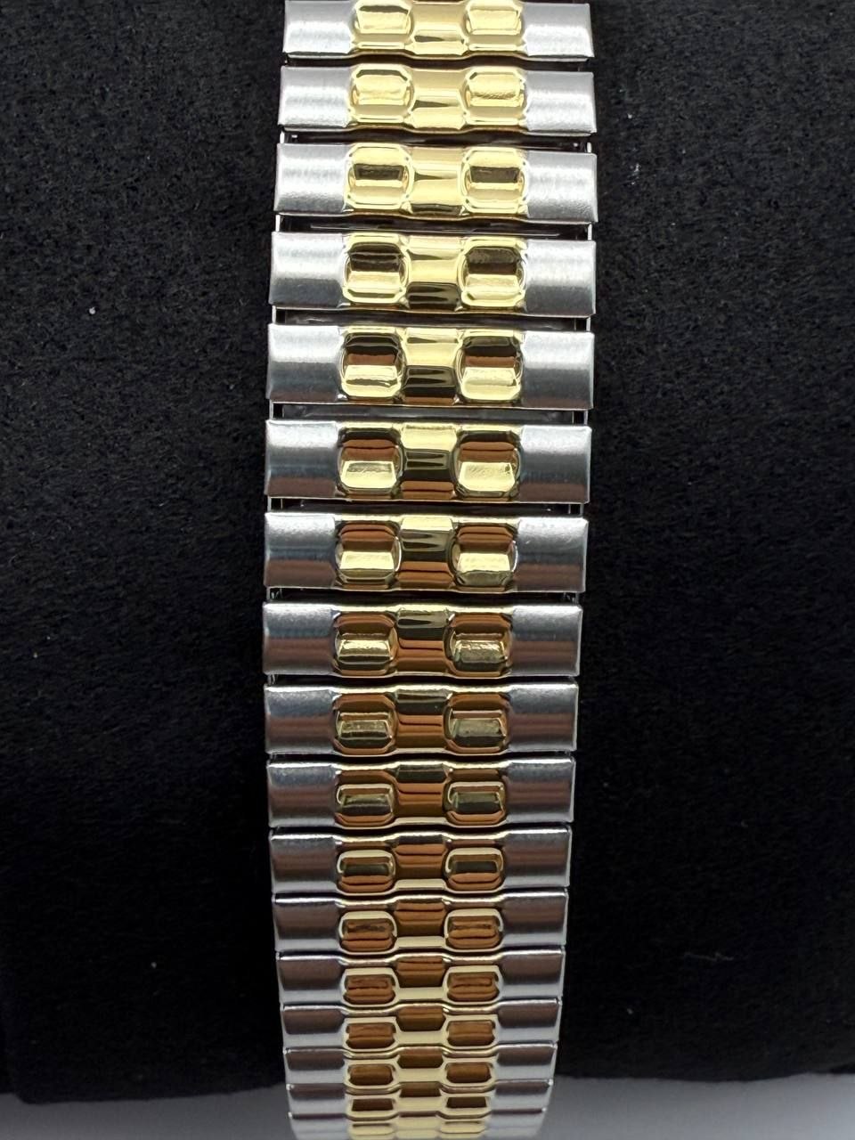 Часы Citizen Two Tone Watch