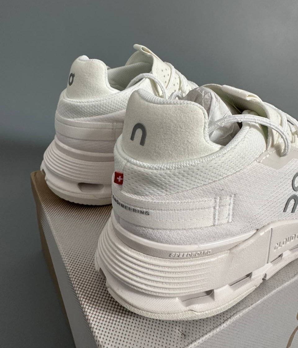 Женские кроссовки On Cloudnova 2 'White'