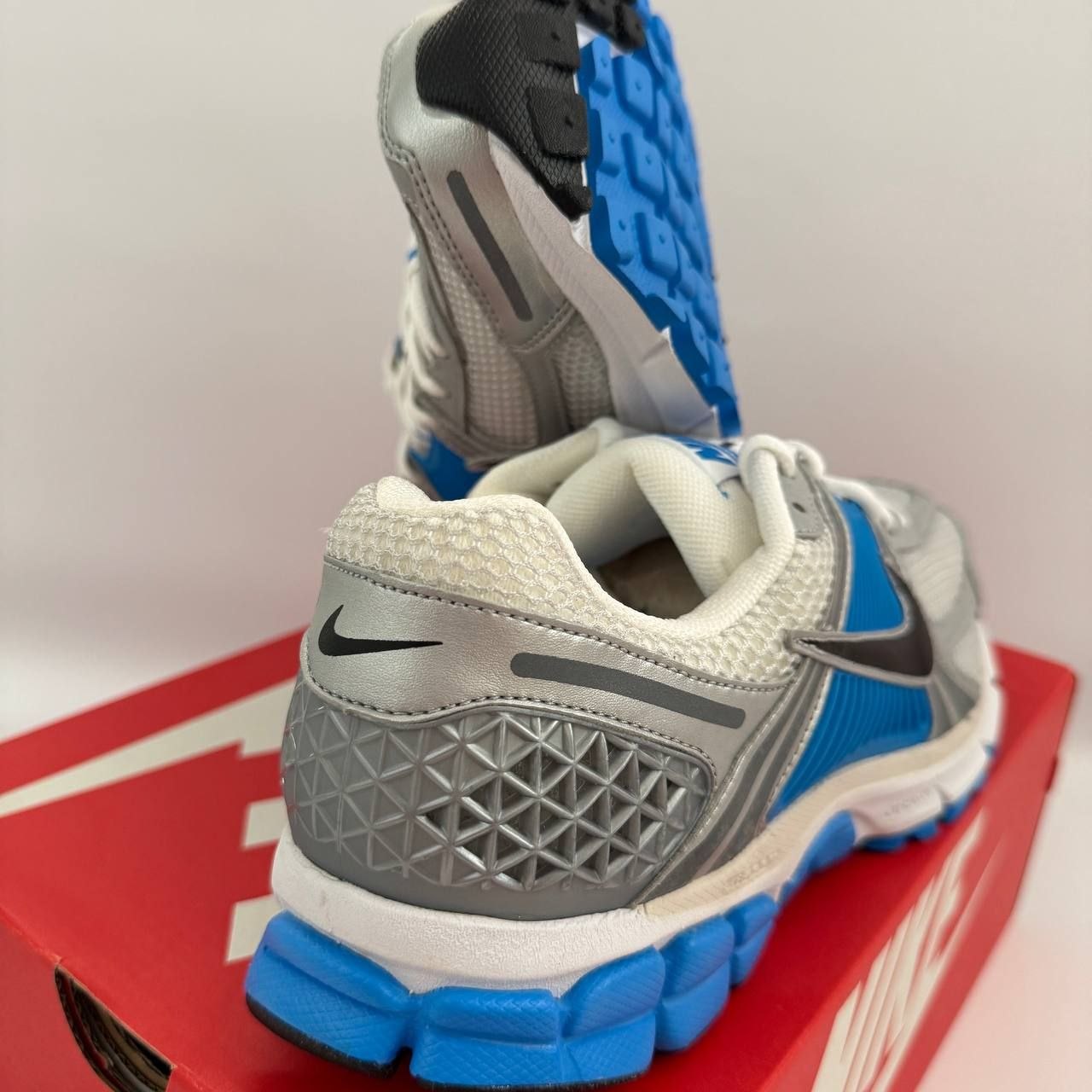 Кроссовки Nike Zoom Vomero 5 'Photo Blue'