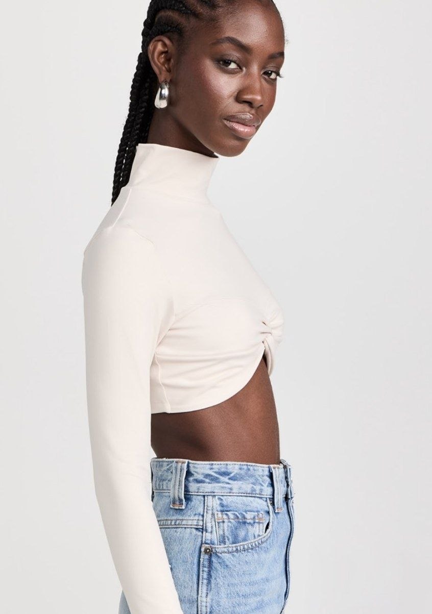 Женский топ Susana Monaco Twist Mock Neck Crop Top
