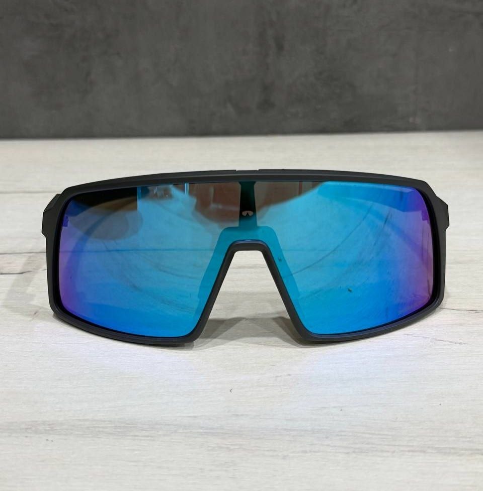 Очки унисекс Oakley Sutro Sunglasses 'Prizm Sapphire'