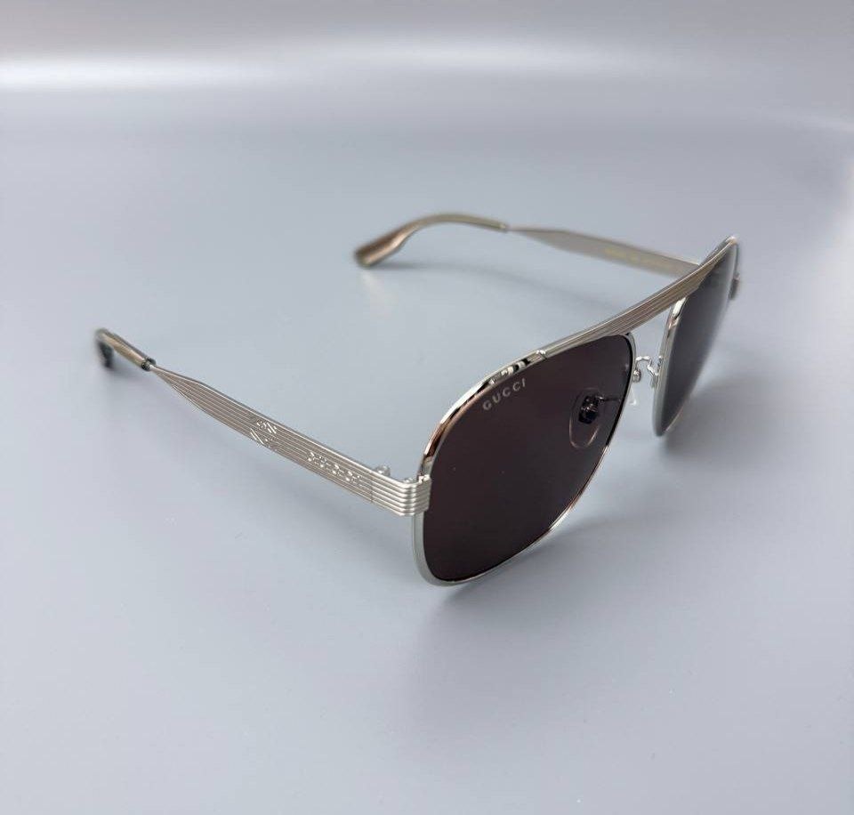Очки унисекс Gucci Pilot Frame Metal Sunglasses
