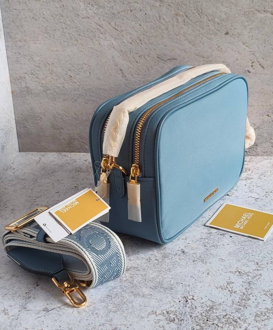 Сумка Michael Kors Bryant Medium Nylon Camera Crossbody Bag