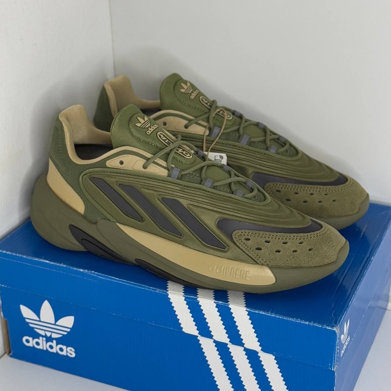 Кроссовки Adidas Originals Ozelia 'Focus Olive'