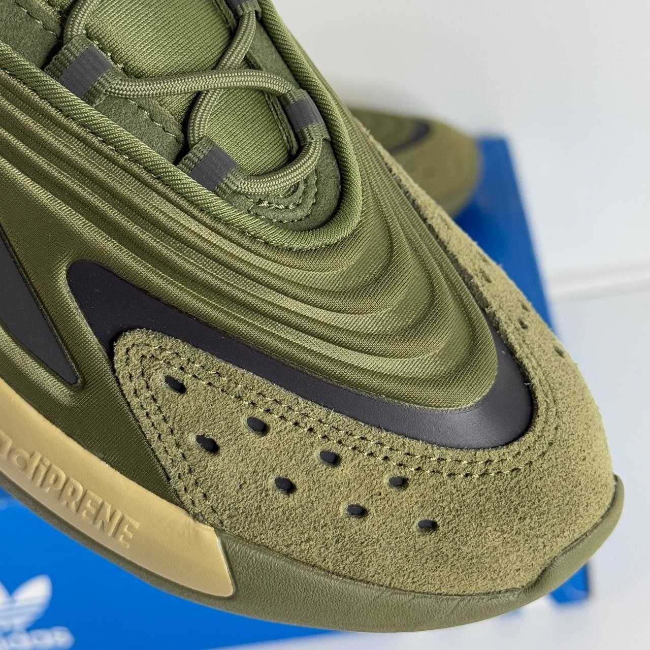 Кроссовки Adidas Originals Ozelia 'Focus Olive'