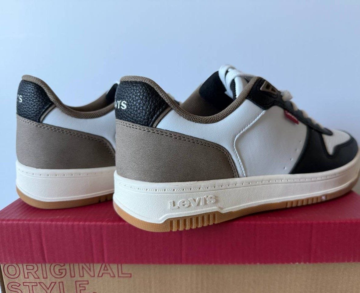 Кроссовки Levis Drive Lo 'White/Black/Khaki'