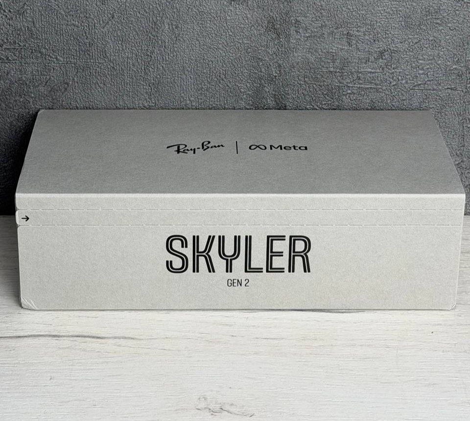 Женские умные смарт очки Ray-Ban Meta Skyler Gen 2 'Transitions Green'